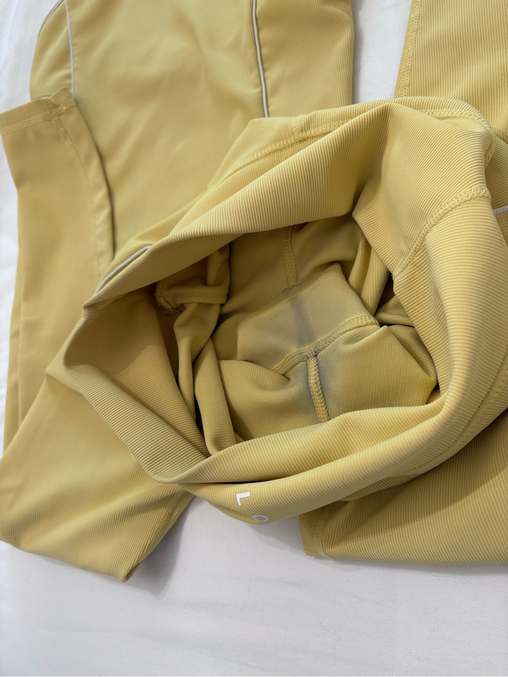 Women's Yellow Set - Picture 3 of 5